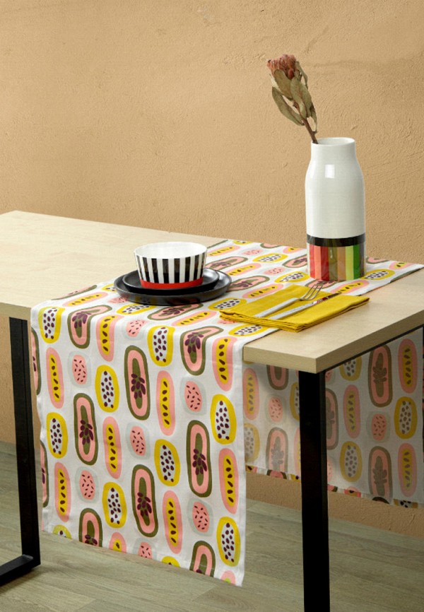 фото Скатерть-дорожка tkano