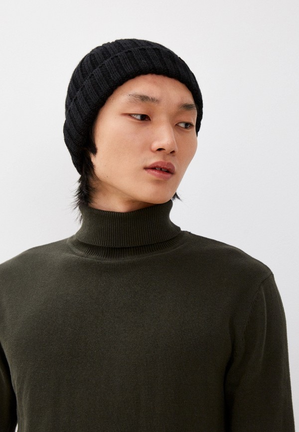 фото Шапка staix