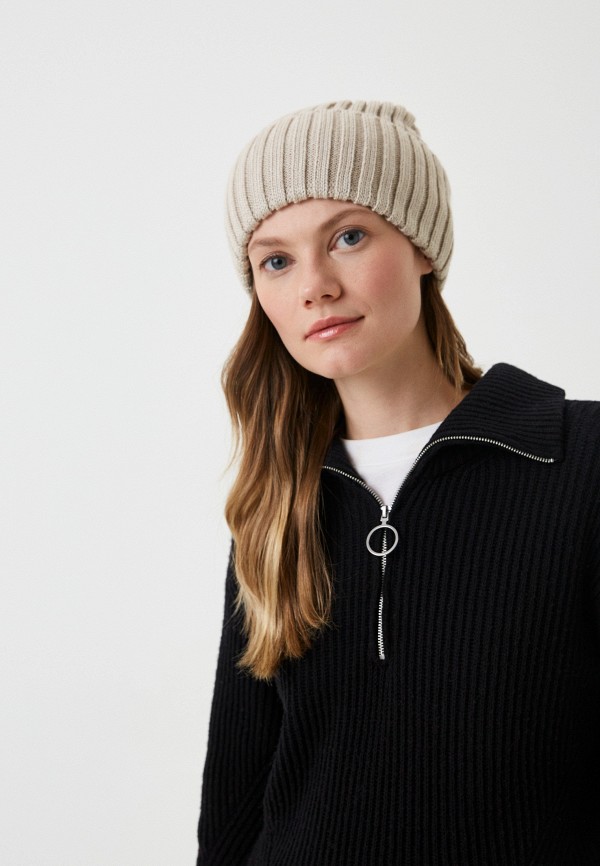 фото Шапка emblem