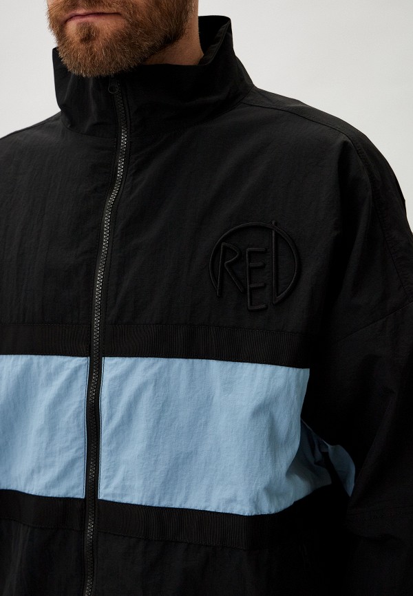 фото Ветровка red september