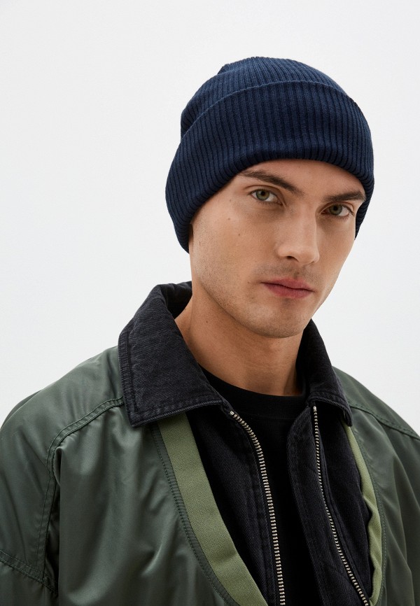 фото Шапка emblem