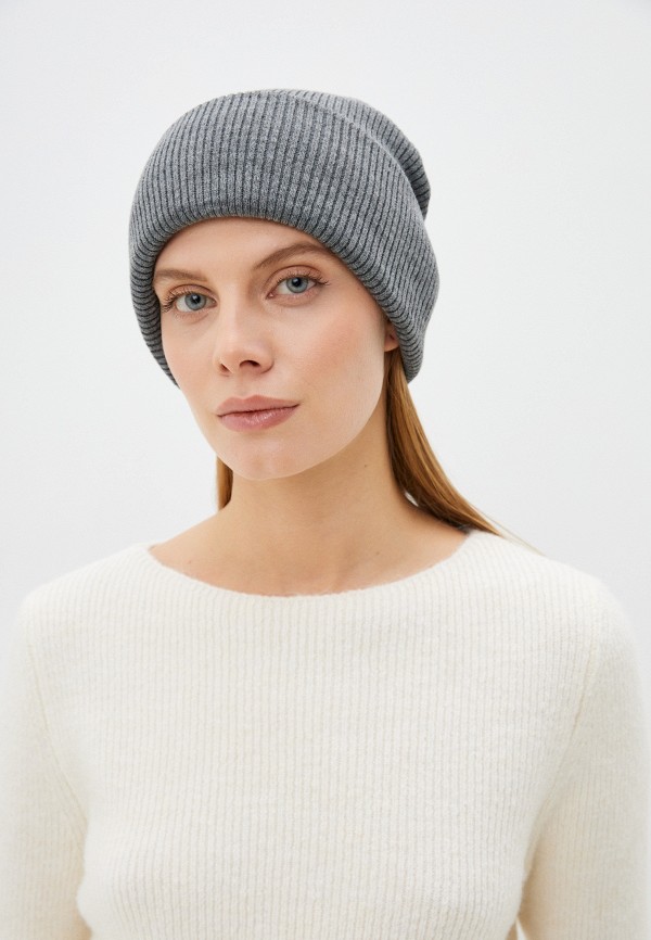 фото Шапка emblem