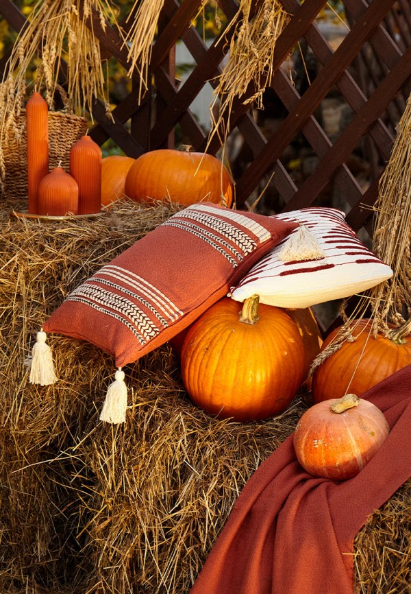 фото Подушка декоративная tkano