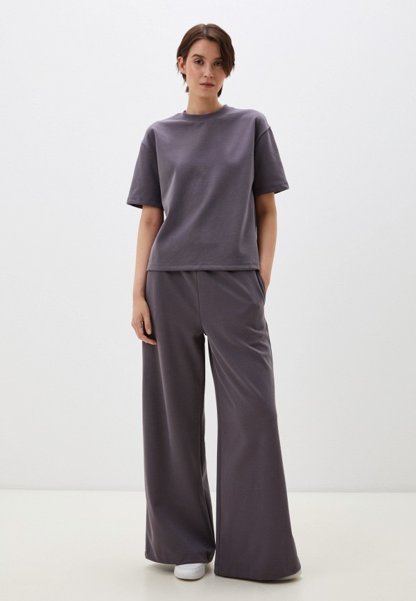 Костюм спортивный Mark Formelle 3499₽