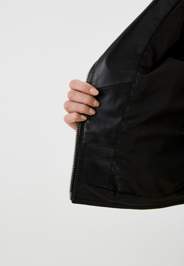 фото Куртка кожаная снежная королева