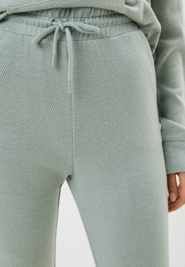 фото Брюки спортивные colin's