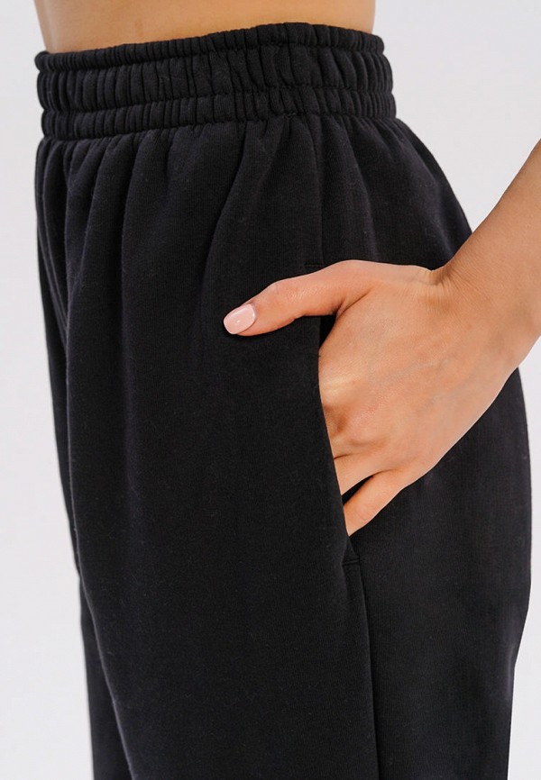 фото Брюки спортивные твое