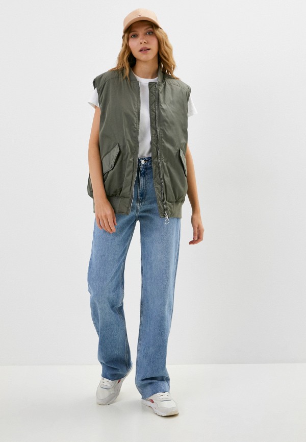 фото Жилет утепленный befree