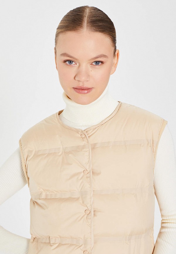 фото Жилет утепленный to be blossom