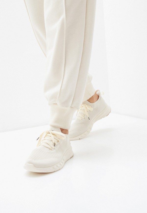 фото Кроссовки peak