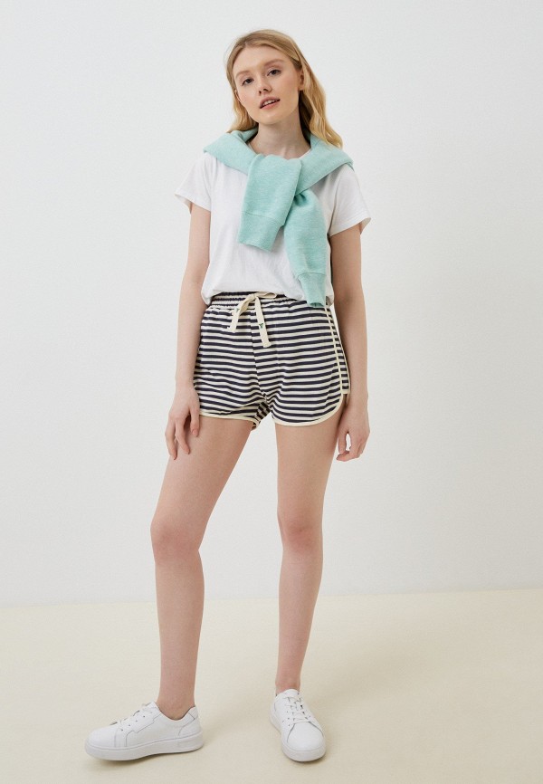 фото Шорты спортивные emblem