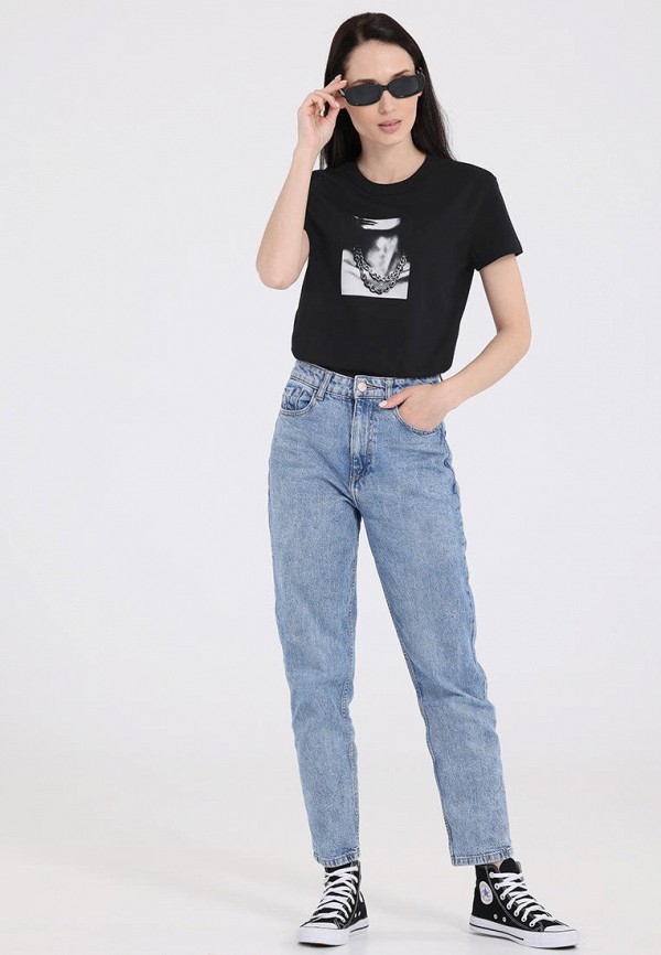 фото Футболка апрель