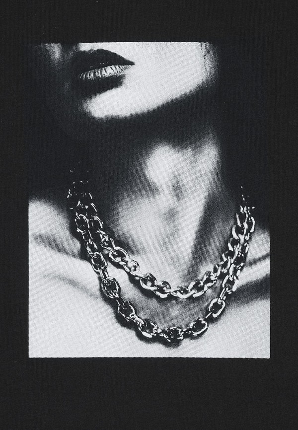 фото Футболка апрель