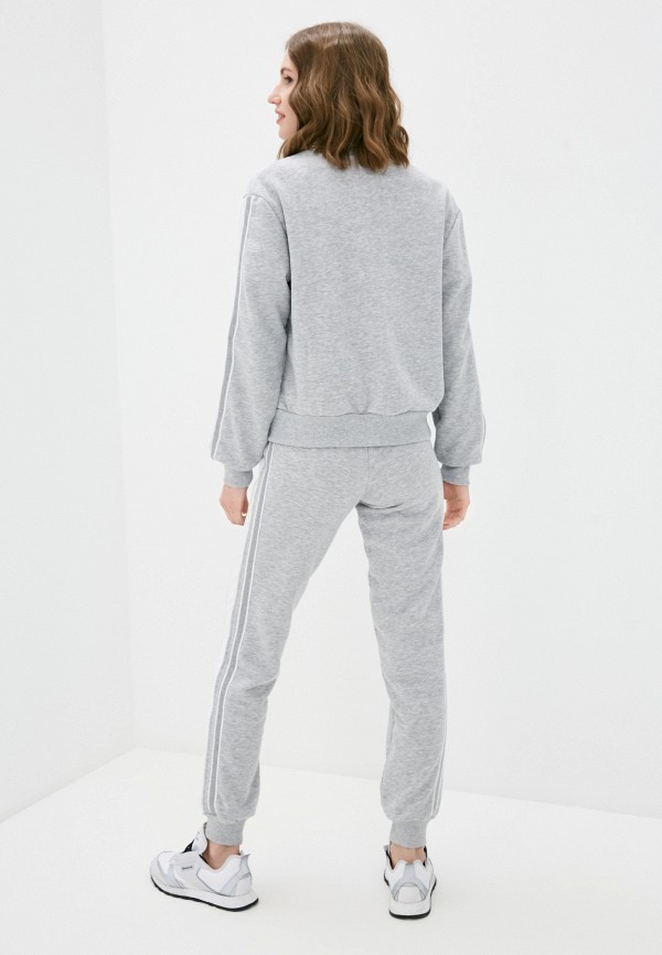 фото Костюм спортивный olegra