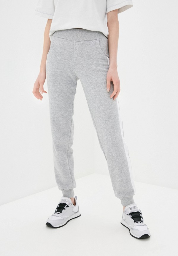 фото Костюм спортивный olegra