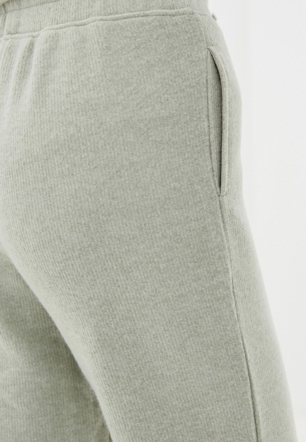 фото Брюки спортивные sela