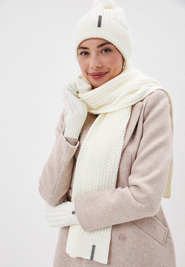 Шапка, шарф и варежки StaiX цвет белый  Фото 5