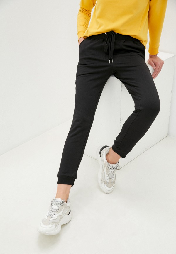 Брюки спортивные Vilatte 1590₽