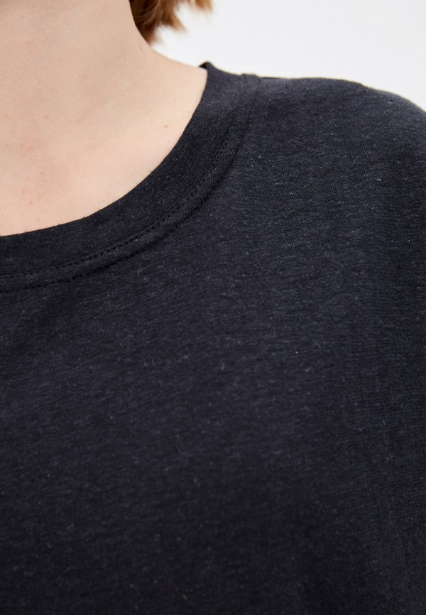 фото Футболка petrichor