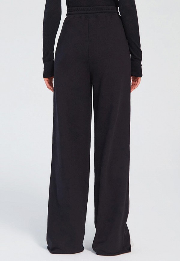 фото Брюки le role