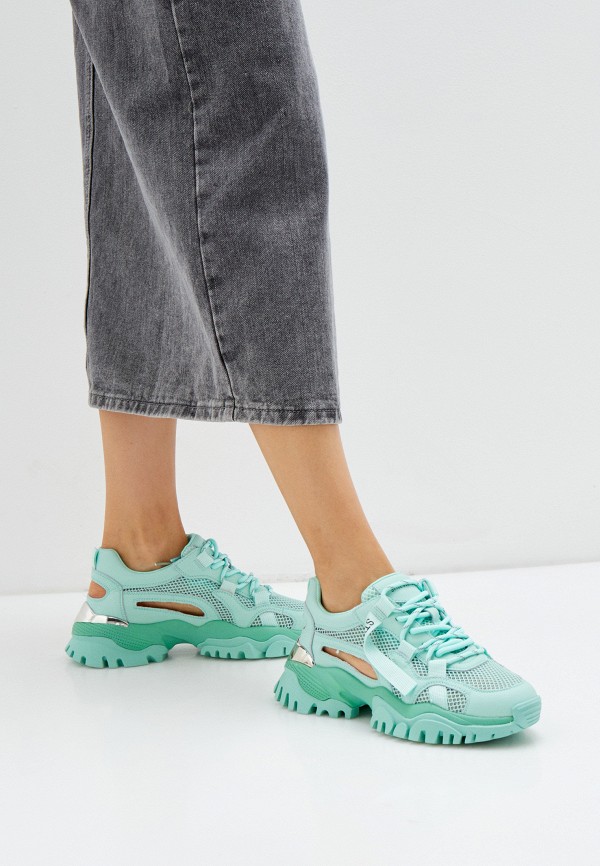 фото Кроссовки inario