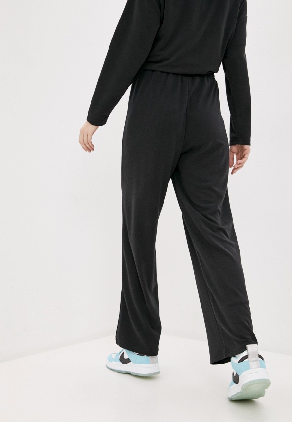 фото Брюки спортивные sela