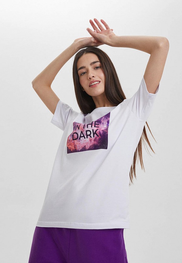 

Футболка Barmariska, Белый, Космос