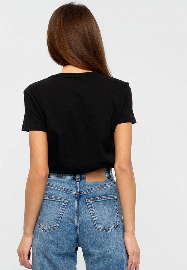 фото Футболка апрель