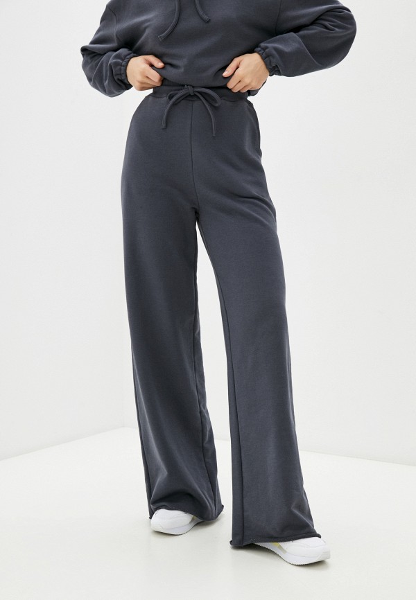 фото Костюм спортивный le role