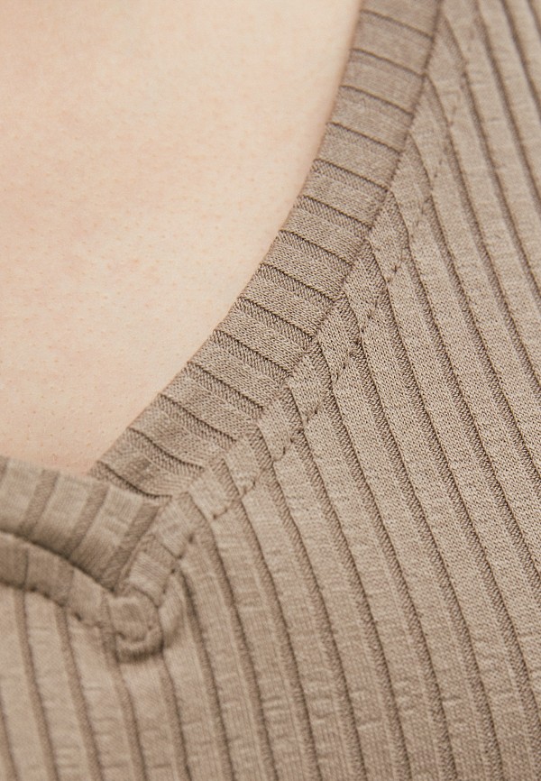 фото Футболка helmidge