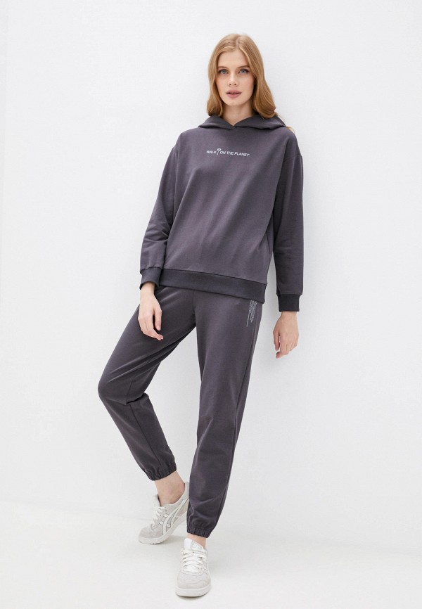 Костюм спортивный Dellione 3600₽