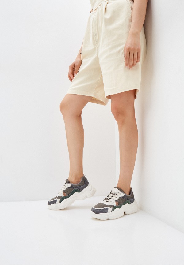 фото Кроссовки escan