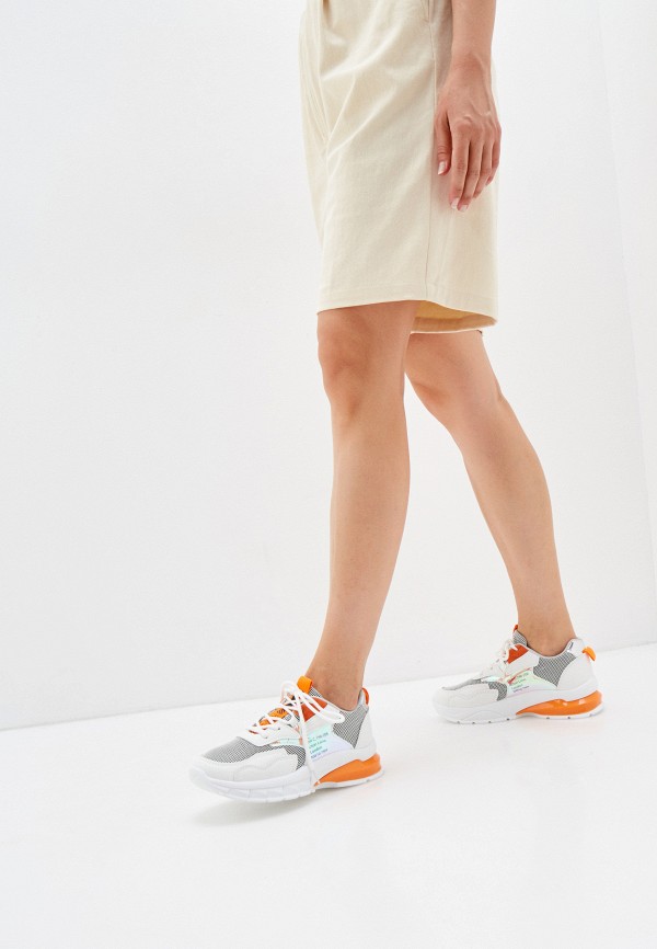 фото Кроссовки escan