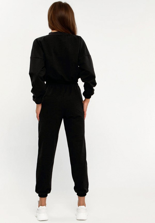 фото Костюм спортивный апрель