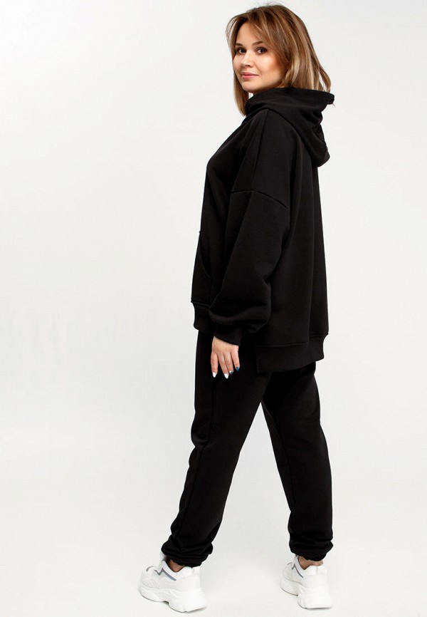 фото Костюм спортивный апрель