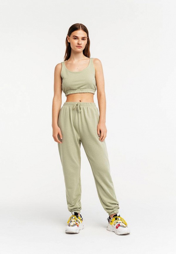 фото Топ спортивный befree