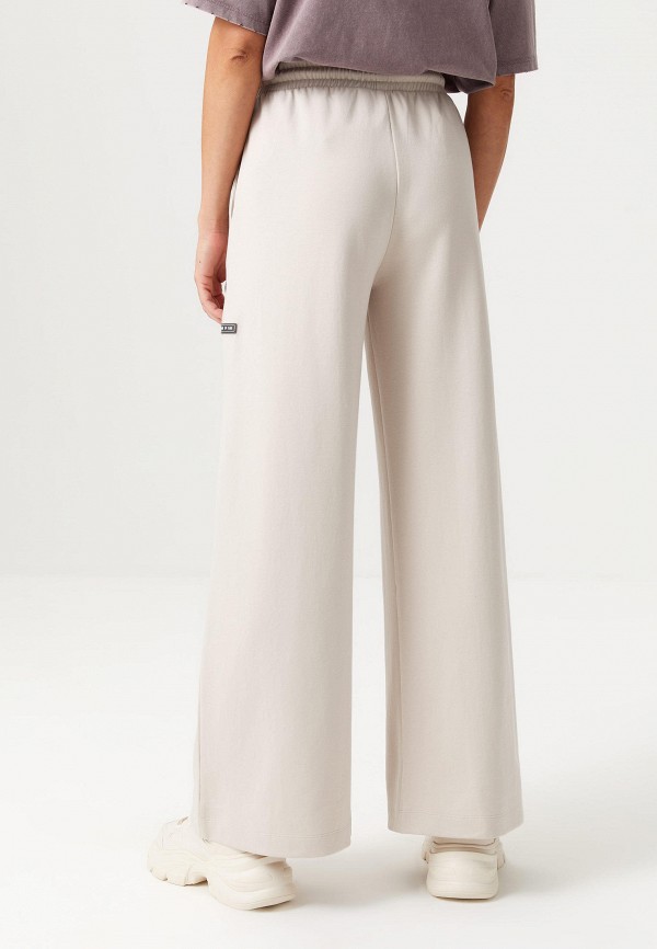 фото Брюки спортивные sela