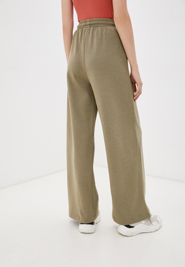 фото Брюки спортивные sela