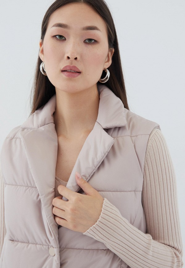 фото Жилет утепленный zarina