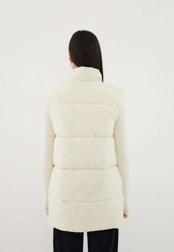 фото Жилет утепленный zarina