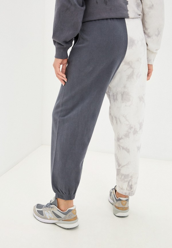 фото Брюки спортивные sela