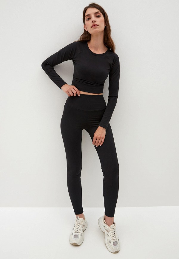 фото Лонгслив спортивный zarina