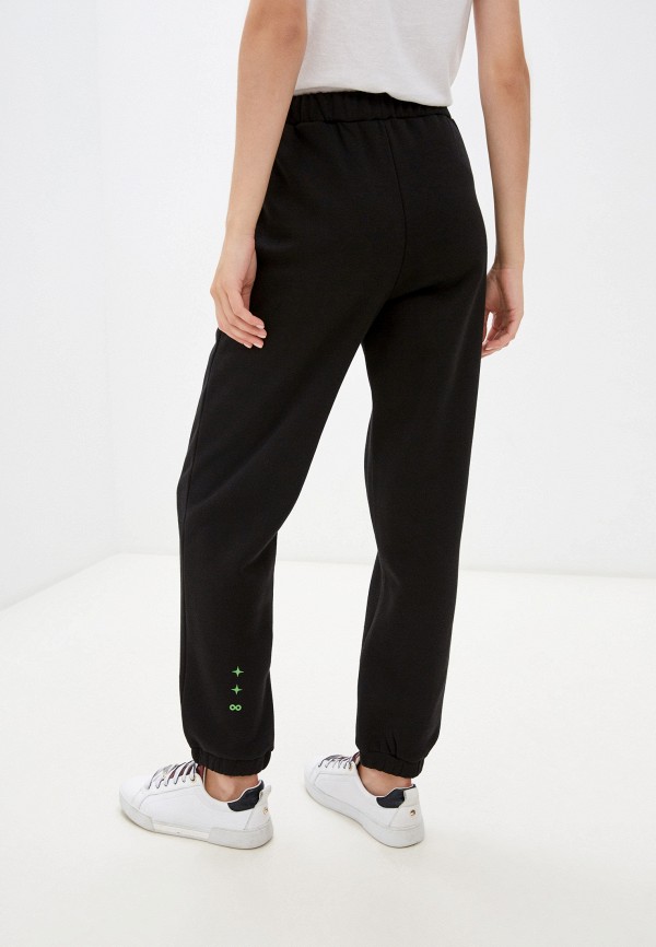 фото Брюки спортивные sela