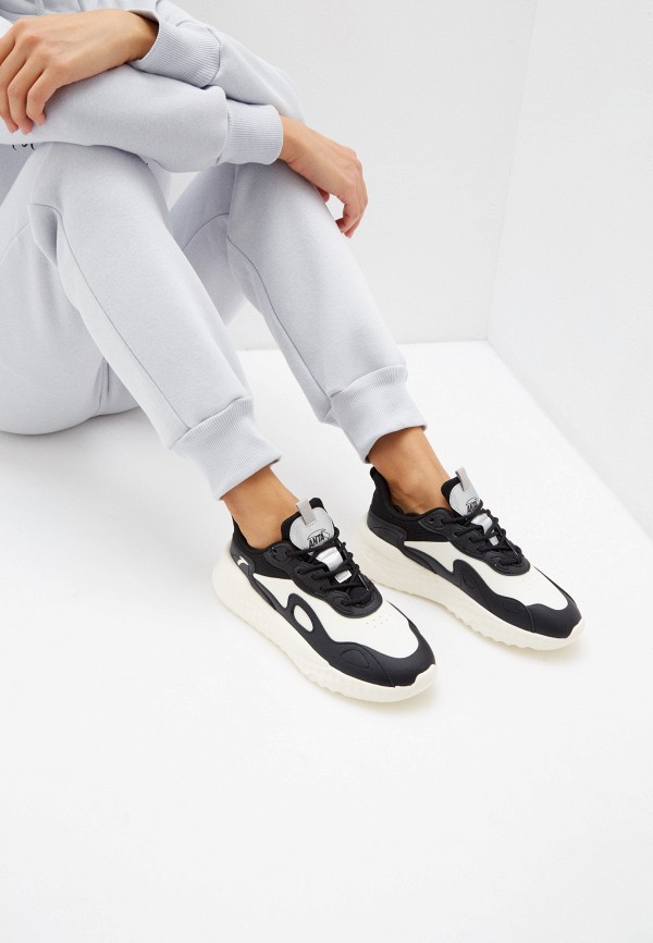 фото Кроссовки anta