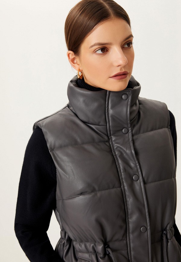 фото Жилет утепленный sela