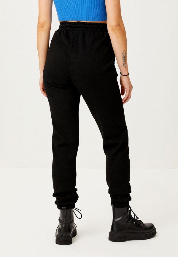 фото Брюки спортивные sela