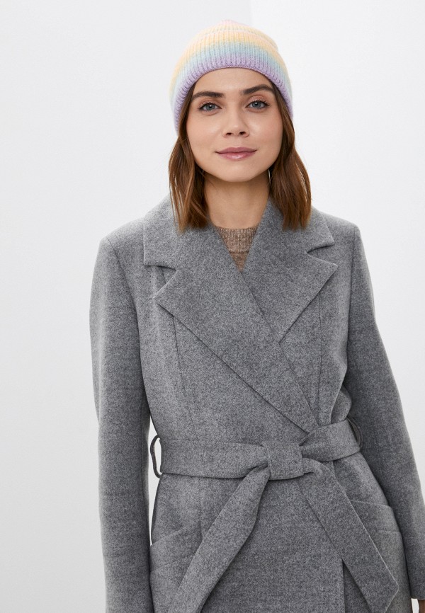 фото Шапка befree