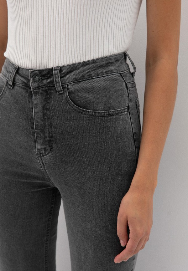 фото Джинсы zarina