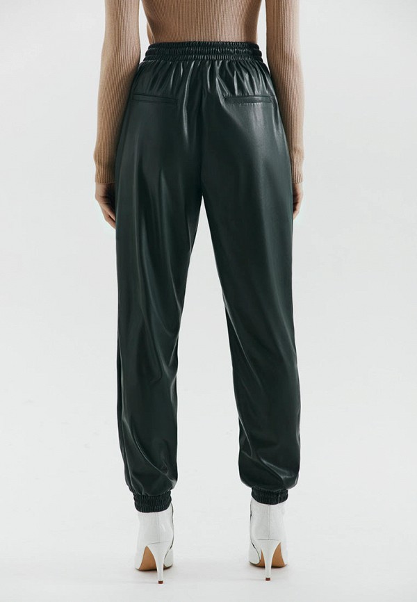 фото Брюки love republic