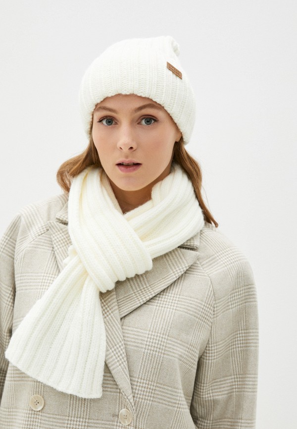 фото Шапка и шарф vitacci